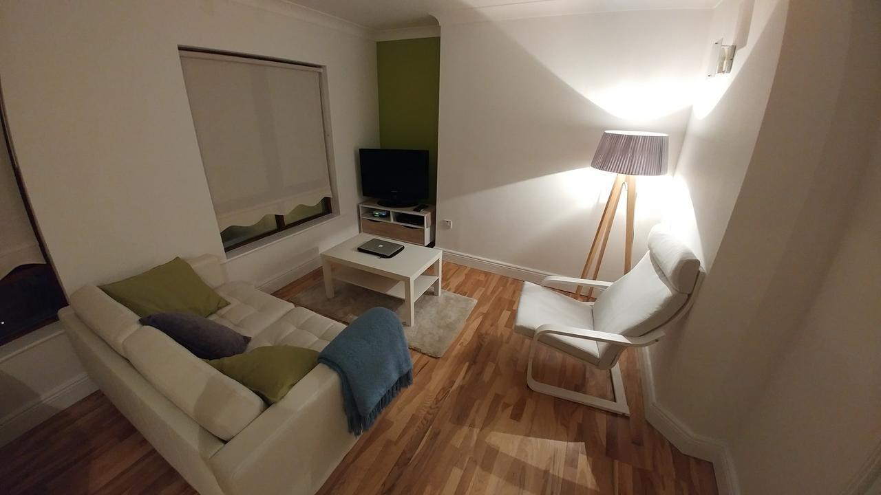 The Grand Canal Dock Apartment Dublin Extérieur photo